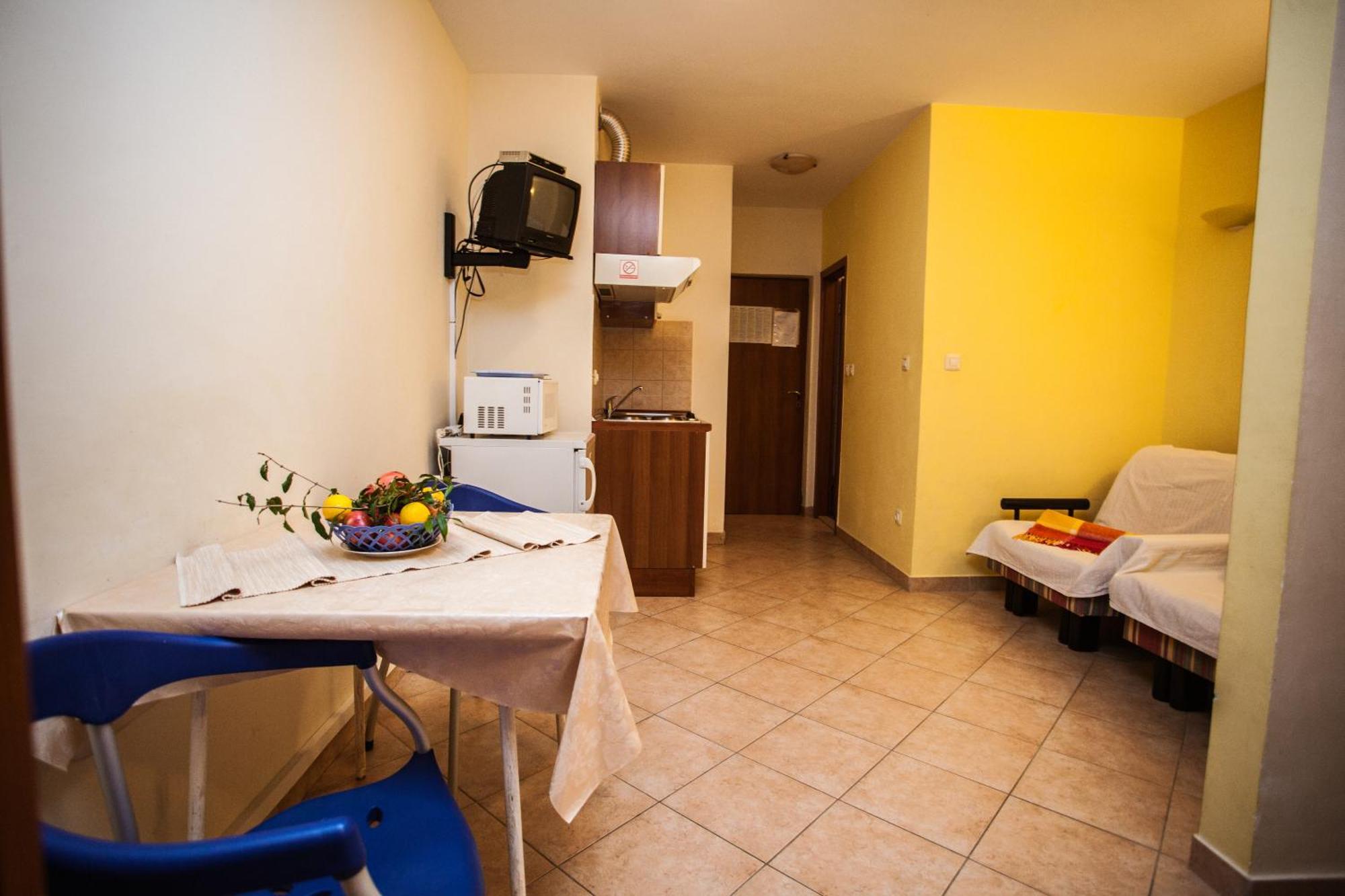 Apartments Agava-Mirjana Omiš Habitación foto