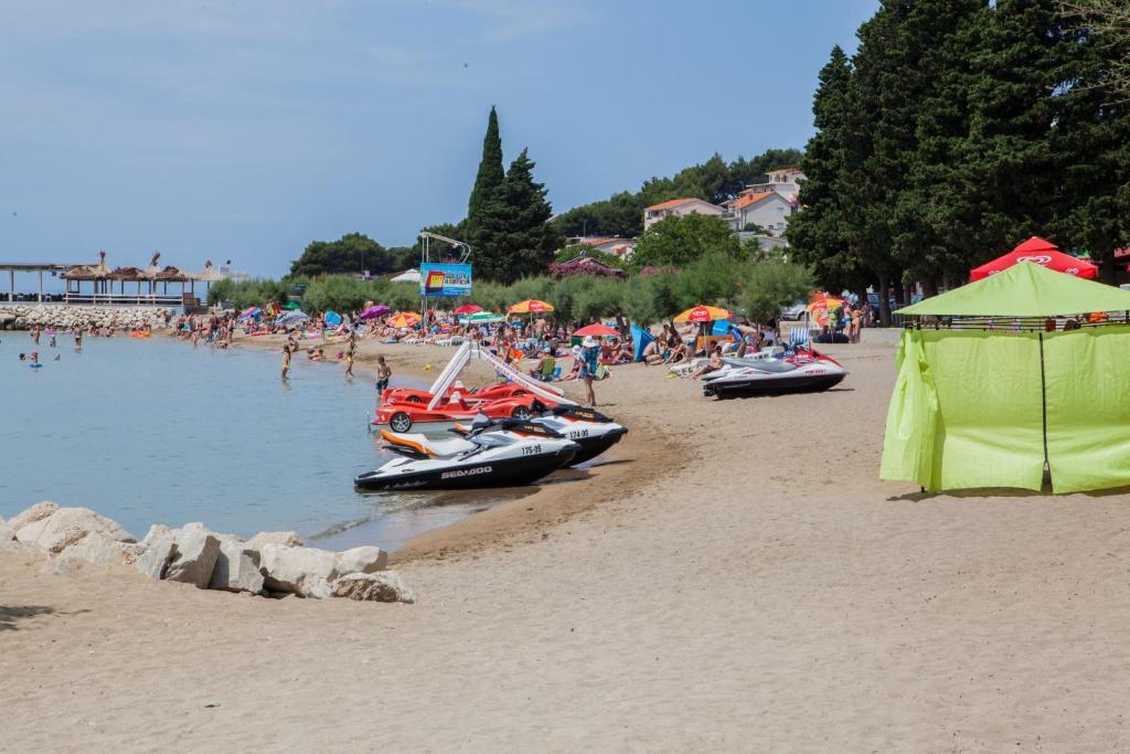 Apartments Agava-Mirjana Omiš Exterior foto